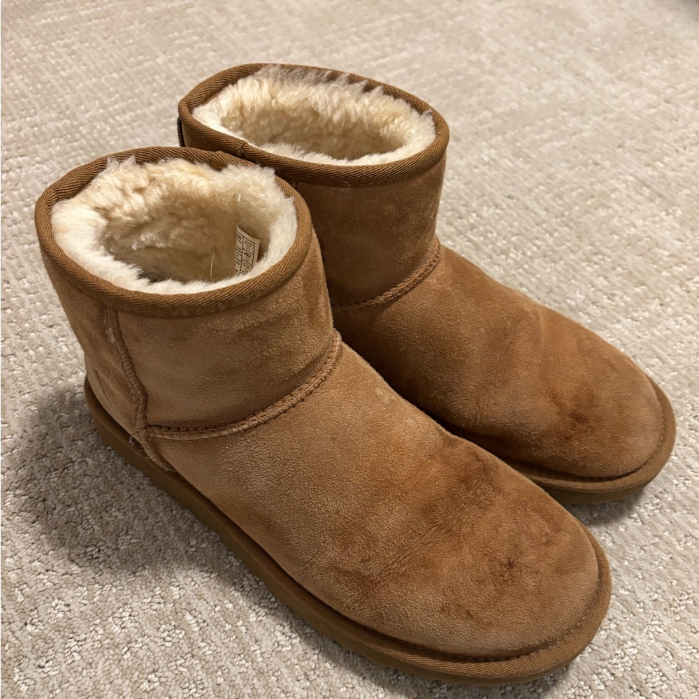 Mini UGGs